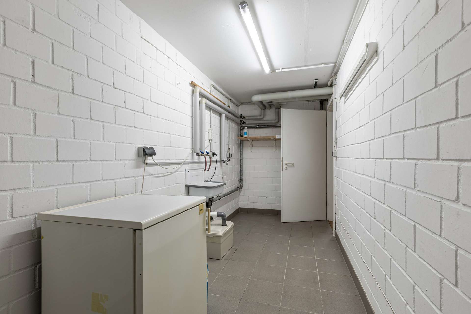 Großer Hauswirtschaftsraum