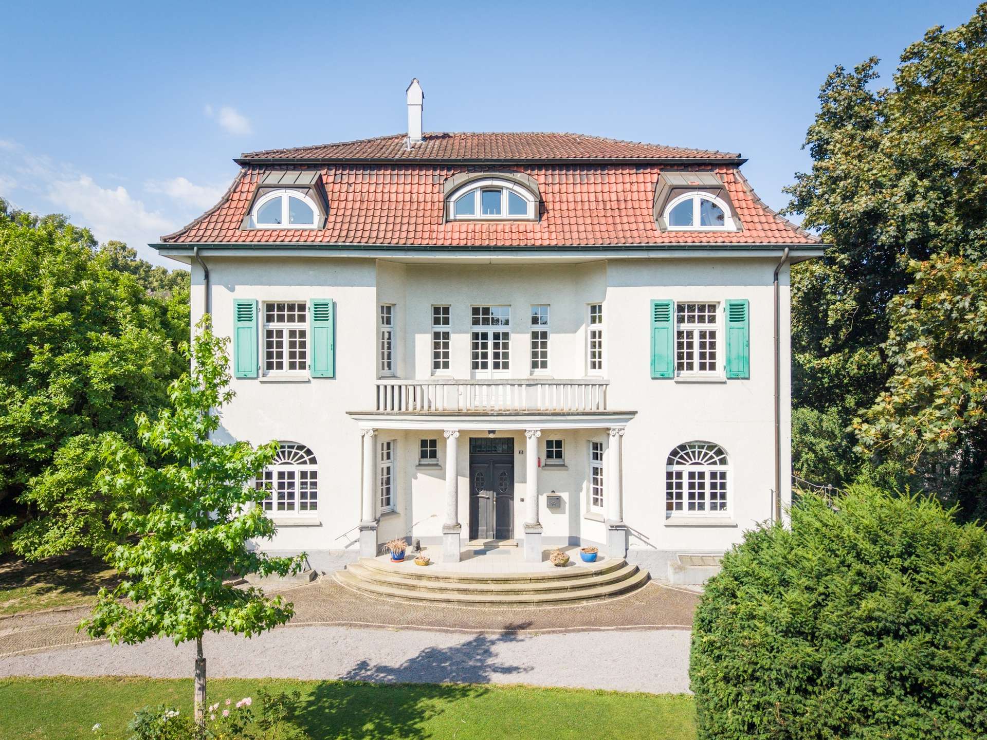 Eine Villa mit Geschichte am Goldberger Teich in Mettmann