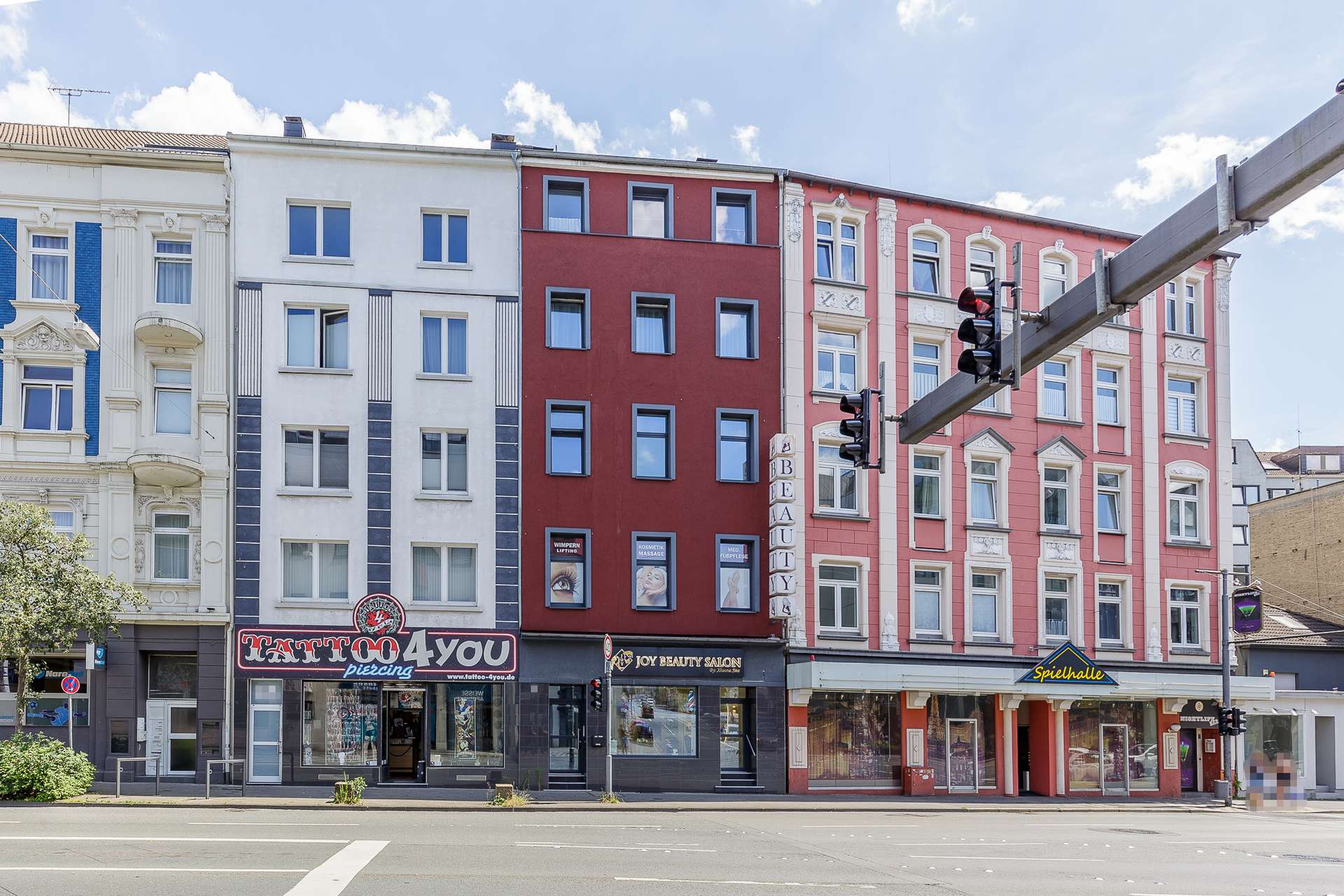 Modernisiertes Mehrfamilienhaus in Wuppertal mit Ausbaureserve – Bild 12