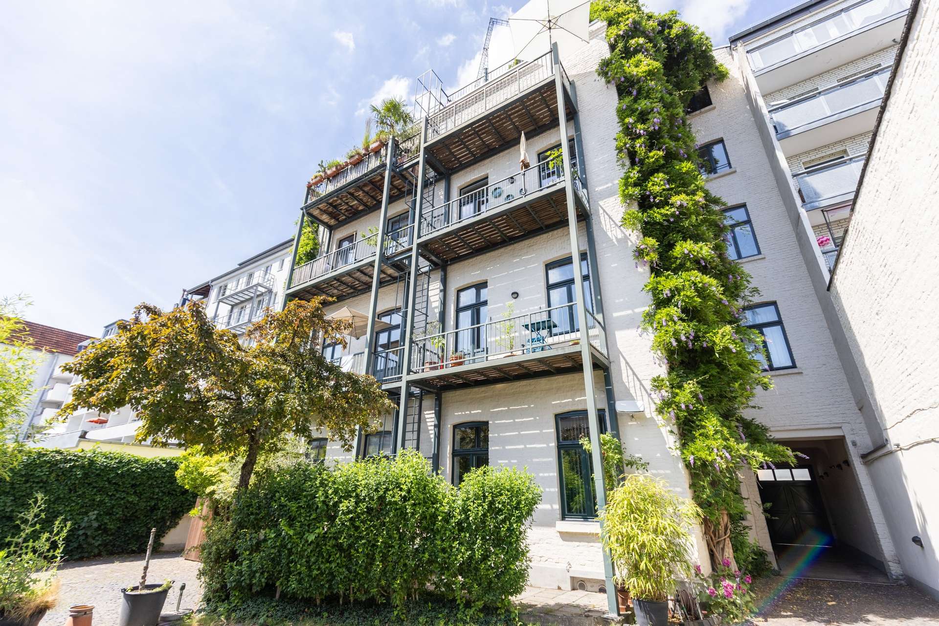 Hochwertige Altbau-Erdgeschosswohnung in Düsseldorf-Friedrichstadt – Bild 9