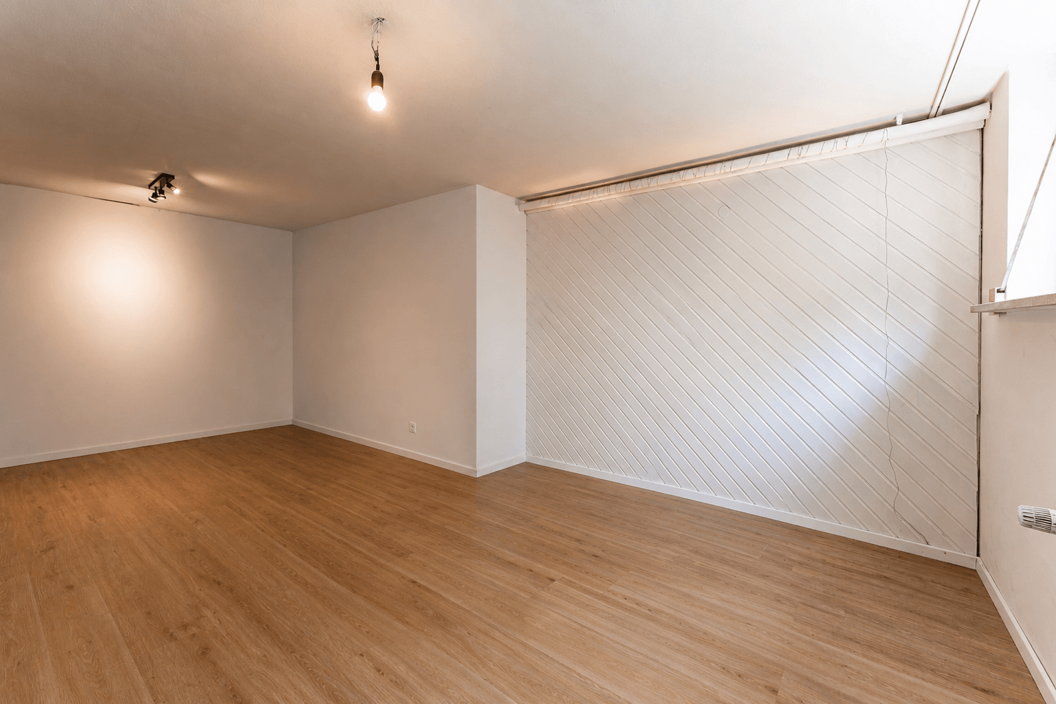 Sofort bezugsfertig | Bungalow mit Garage, Stellplatz & Garten – Bild 16