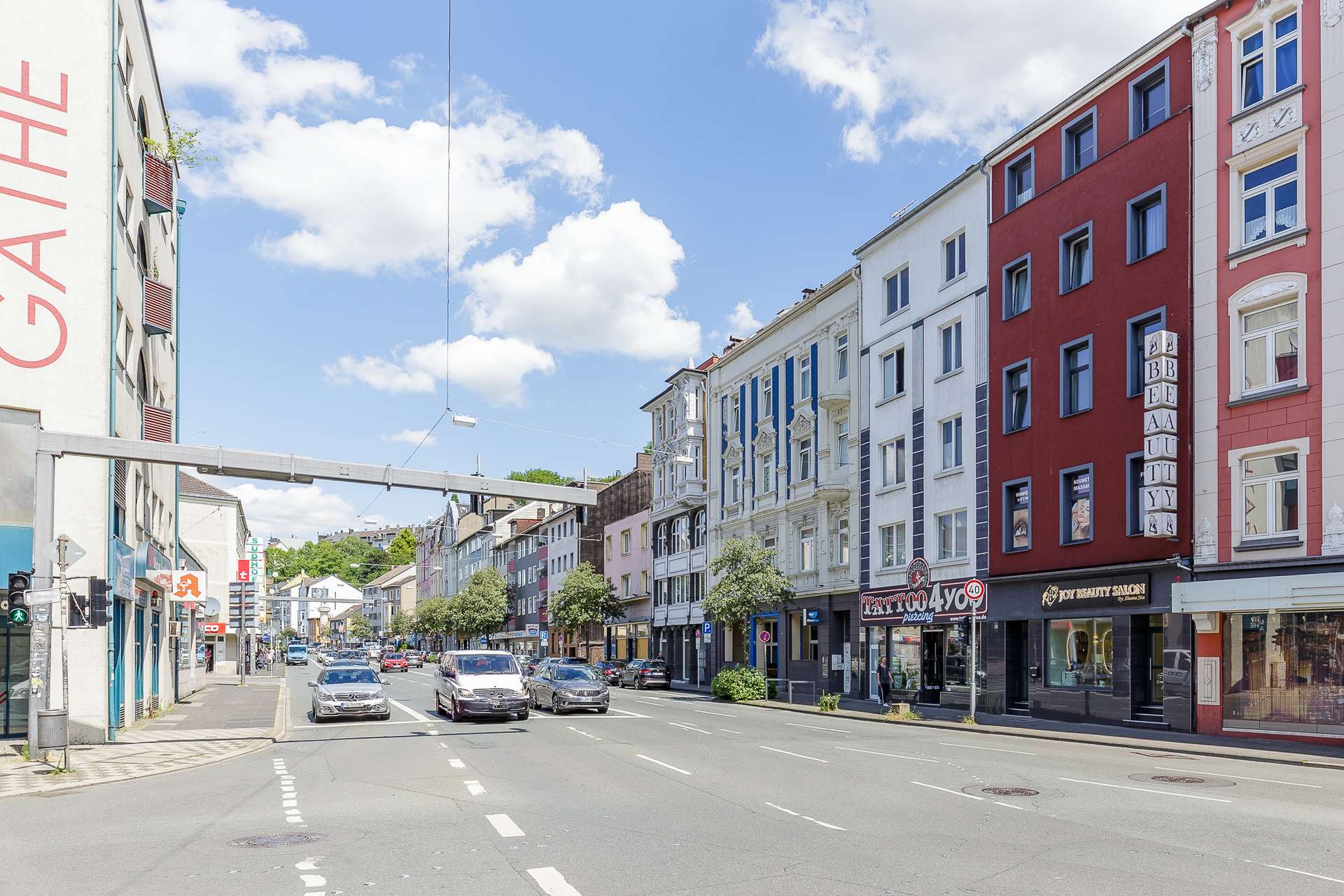 Modernisiertes Mehrfamilienhaus in Wuppertal mit Ausbaureserve – Bild 11