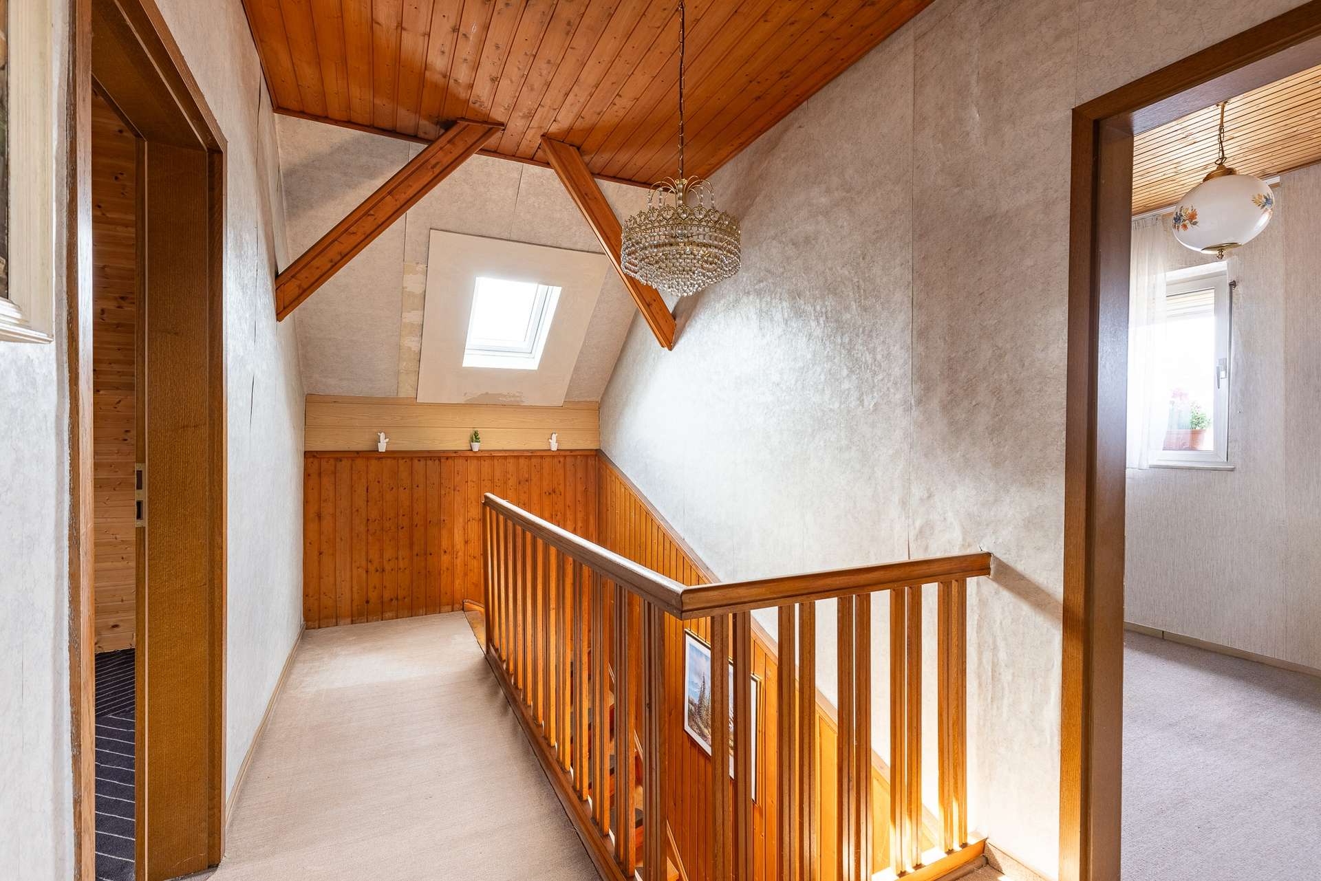 Wohnen nach eigenen Vorstellungen: Bestandshaus mit Neubaupotenzial – Bild 8
