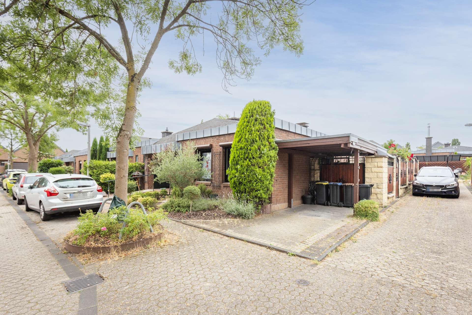 Festpreis: Erbbau mit Rückkaufoption: Behindertengerechter Bungalow in Seelage in Köln