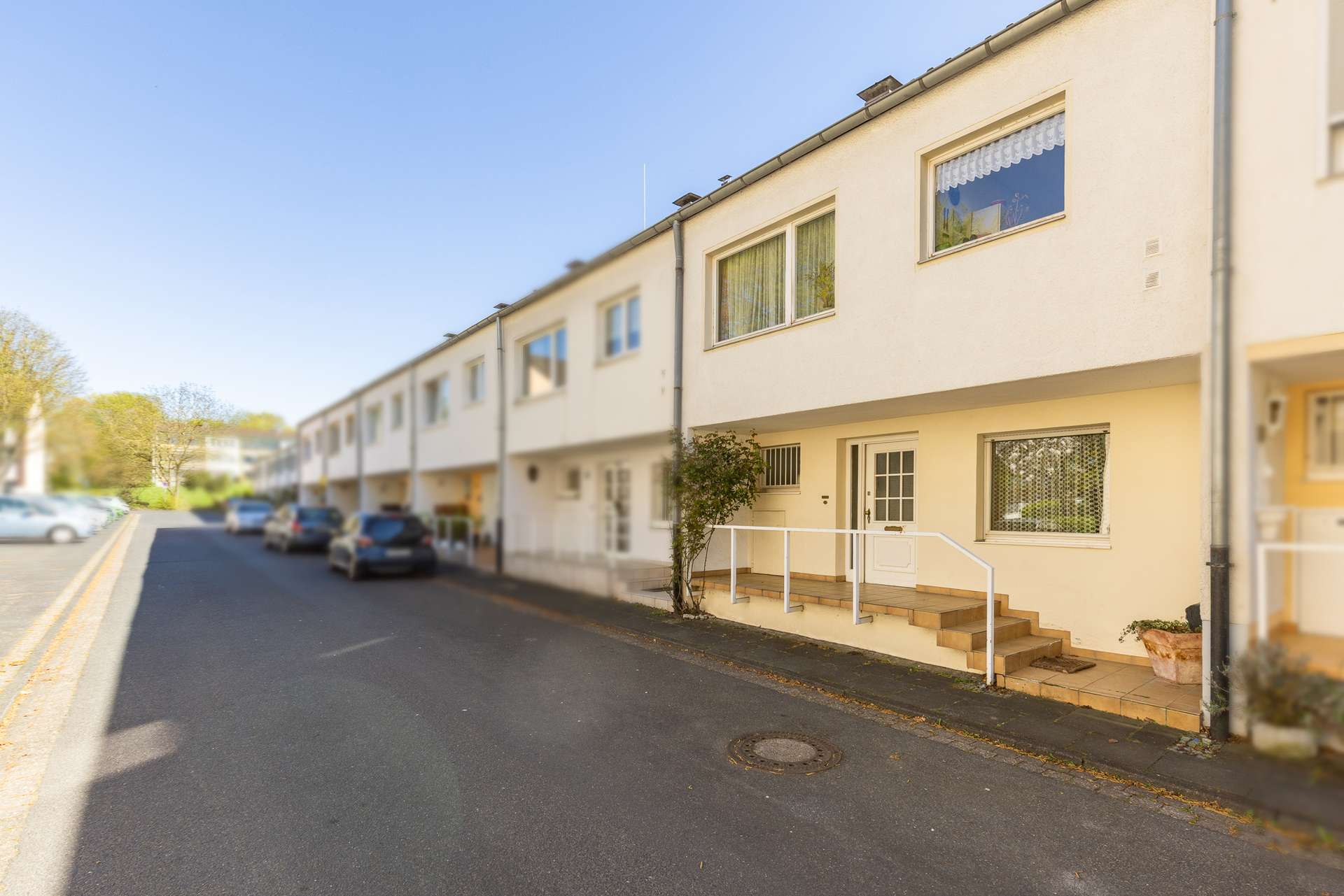 Reihenhaus in begehrter Lage von Bonn – gestalten Sie Ihr Traumzuhause! – Bild 1