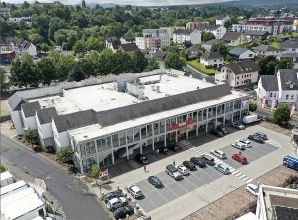 Nahversorgungs - Zentrum in Montabaur