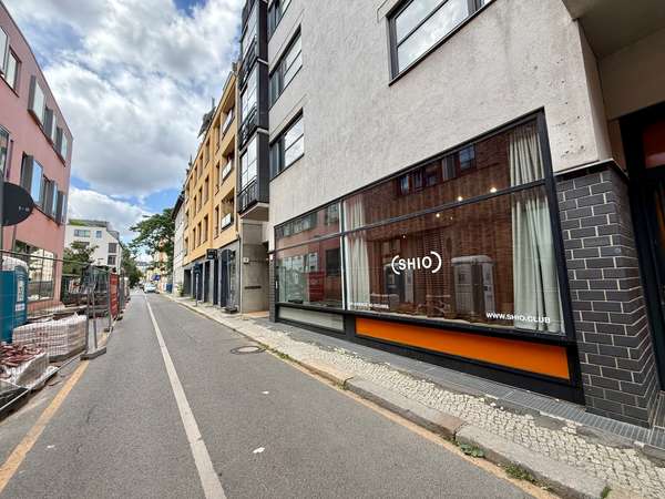 Vielseitige Gewerbefläche in Top-Lage – ideal für Café, Boutique oder Einzelhandel