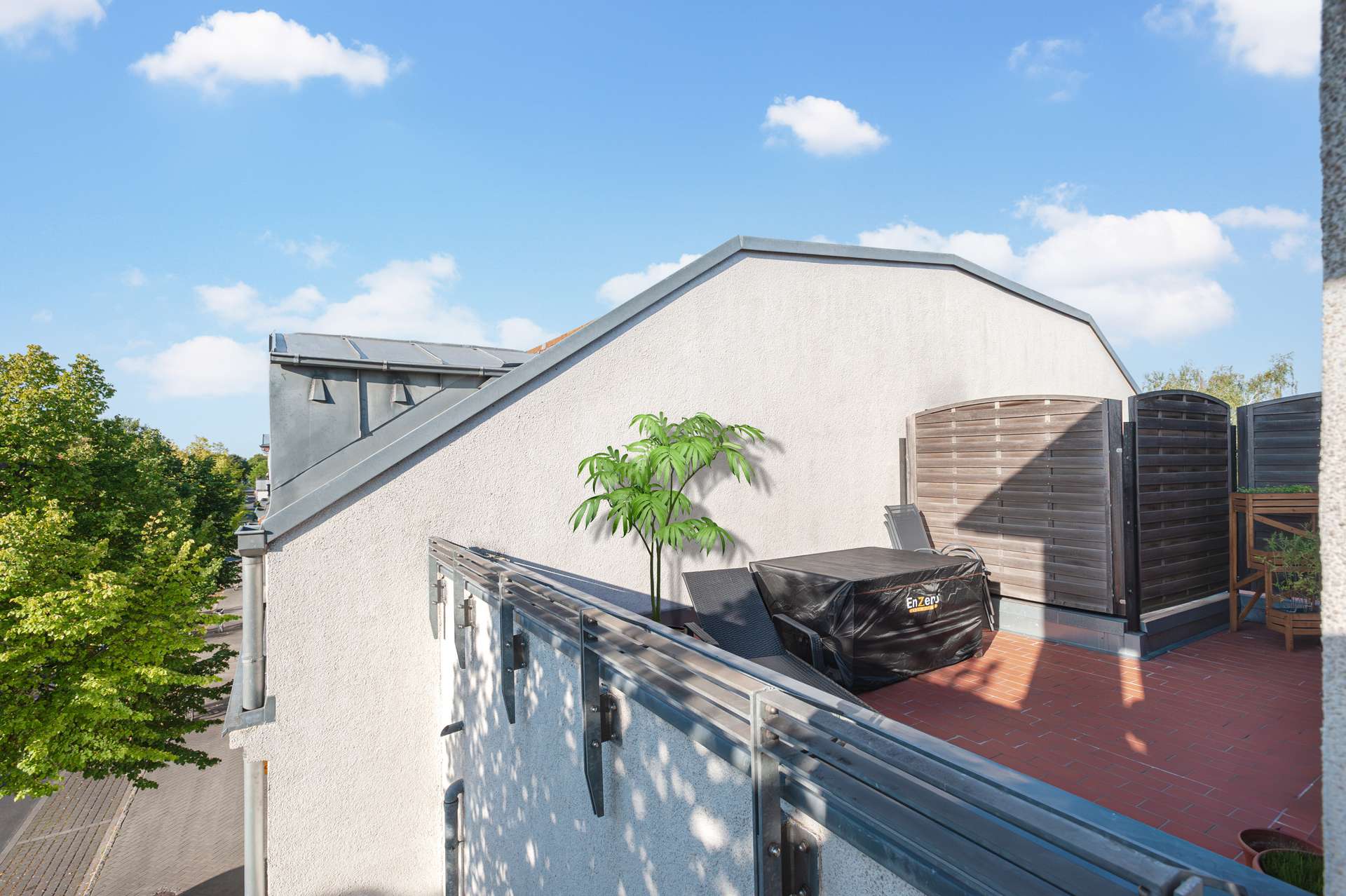 Vermietete 2-Zimmer-Wohnung mit Terrasse und Stellplatz in Falkensee – Falkensee