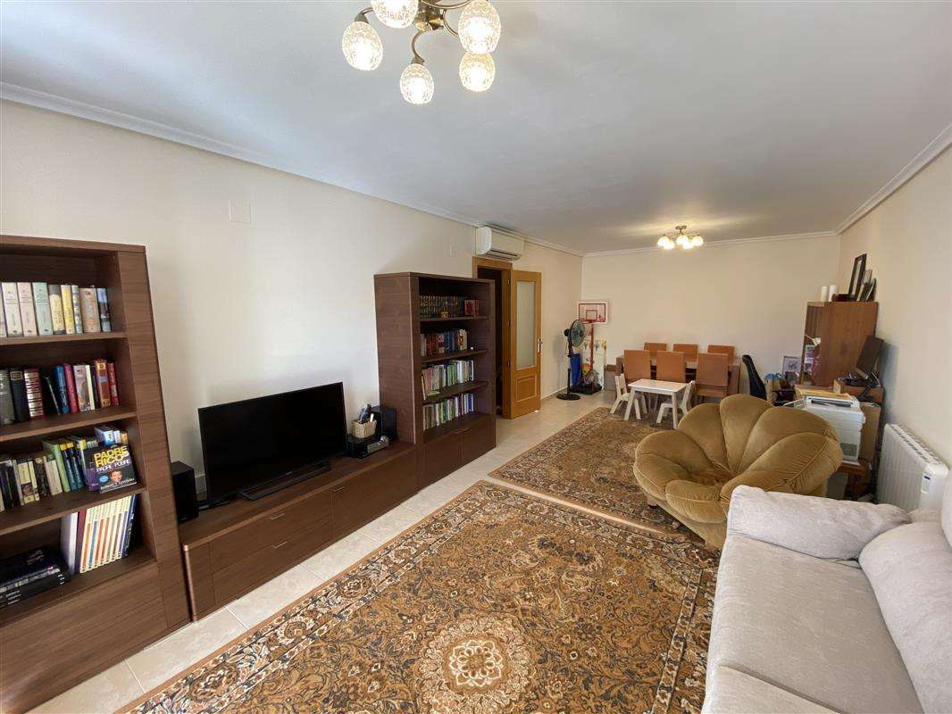 Etagenwohnung mit 4 Schlafzimmern und 2 Badezimmern in Altea| Ref: SCR1001 – Altea