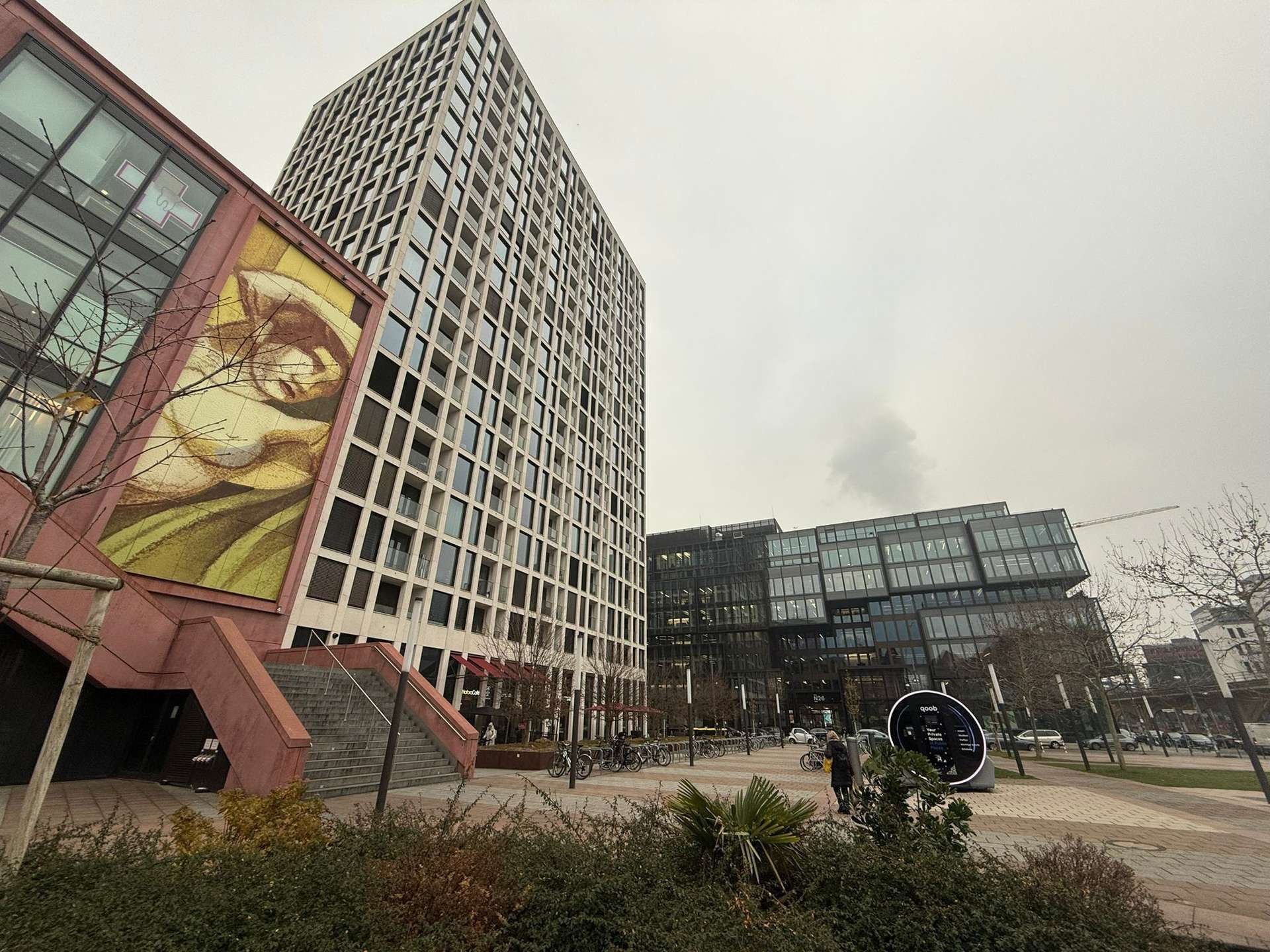 Direkt am ALEXA: Attraktive Gewerbeeinheit nahe Alexanderplatz – Berlin