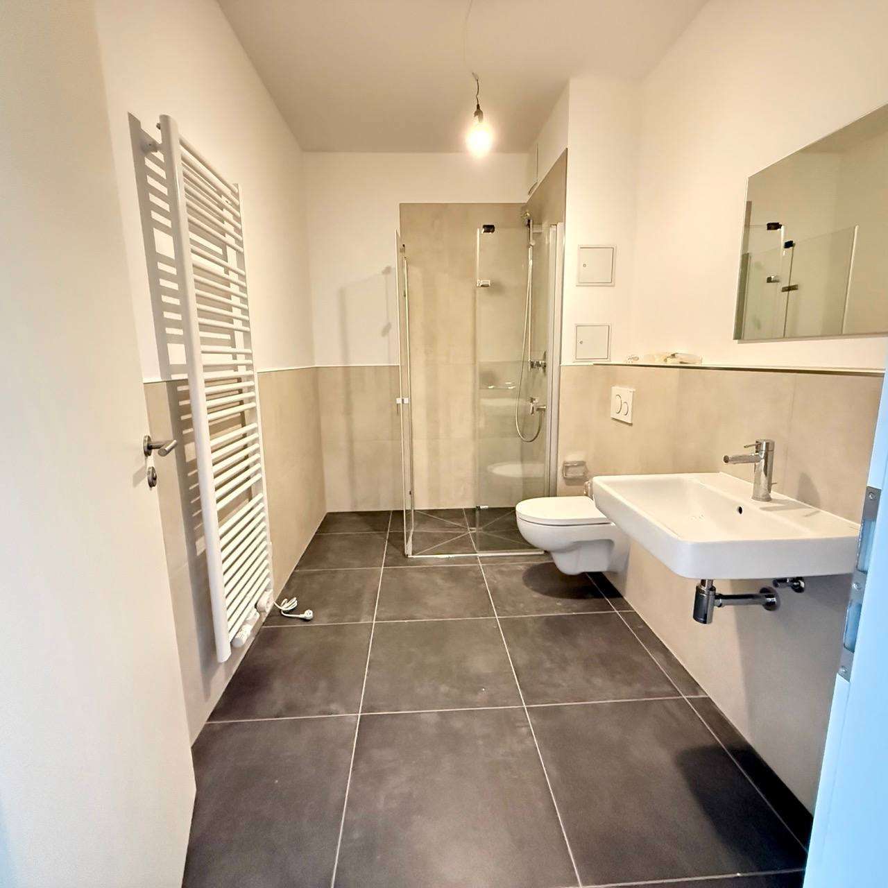 Premium 2-Zimmer-Wohnung in Zehlendorf – lichtdurchflutet und stilvol – Berlin