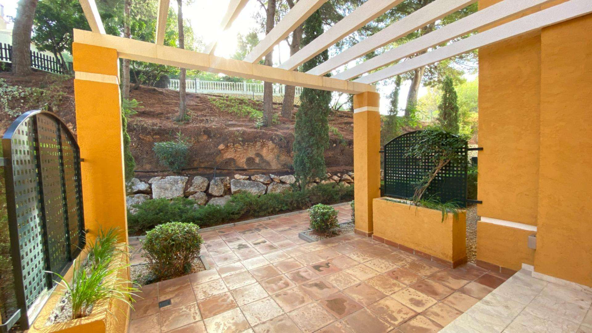 Etagenwohnung mit 3 Schlafzimmern und 3 Badezimmern in Altea| Ref: SCR0283 – Altea