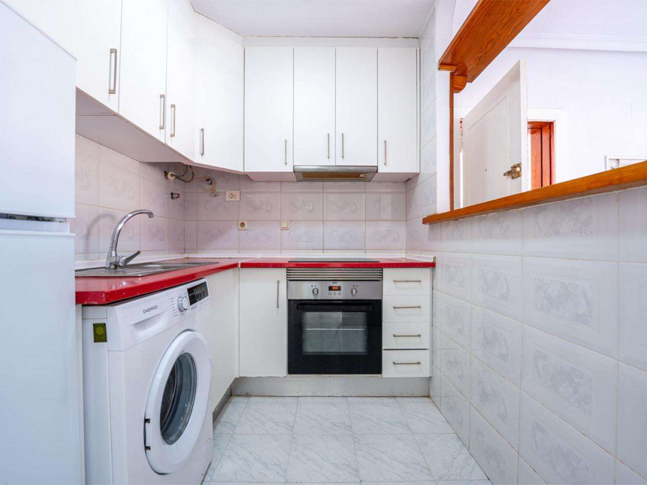 Etagenwohnung mit 1 Schlafzimmer und 1 Badezimmer in Torrevieja| Ref: MA-18015-rev – Torrevieja