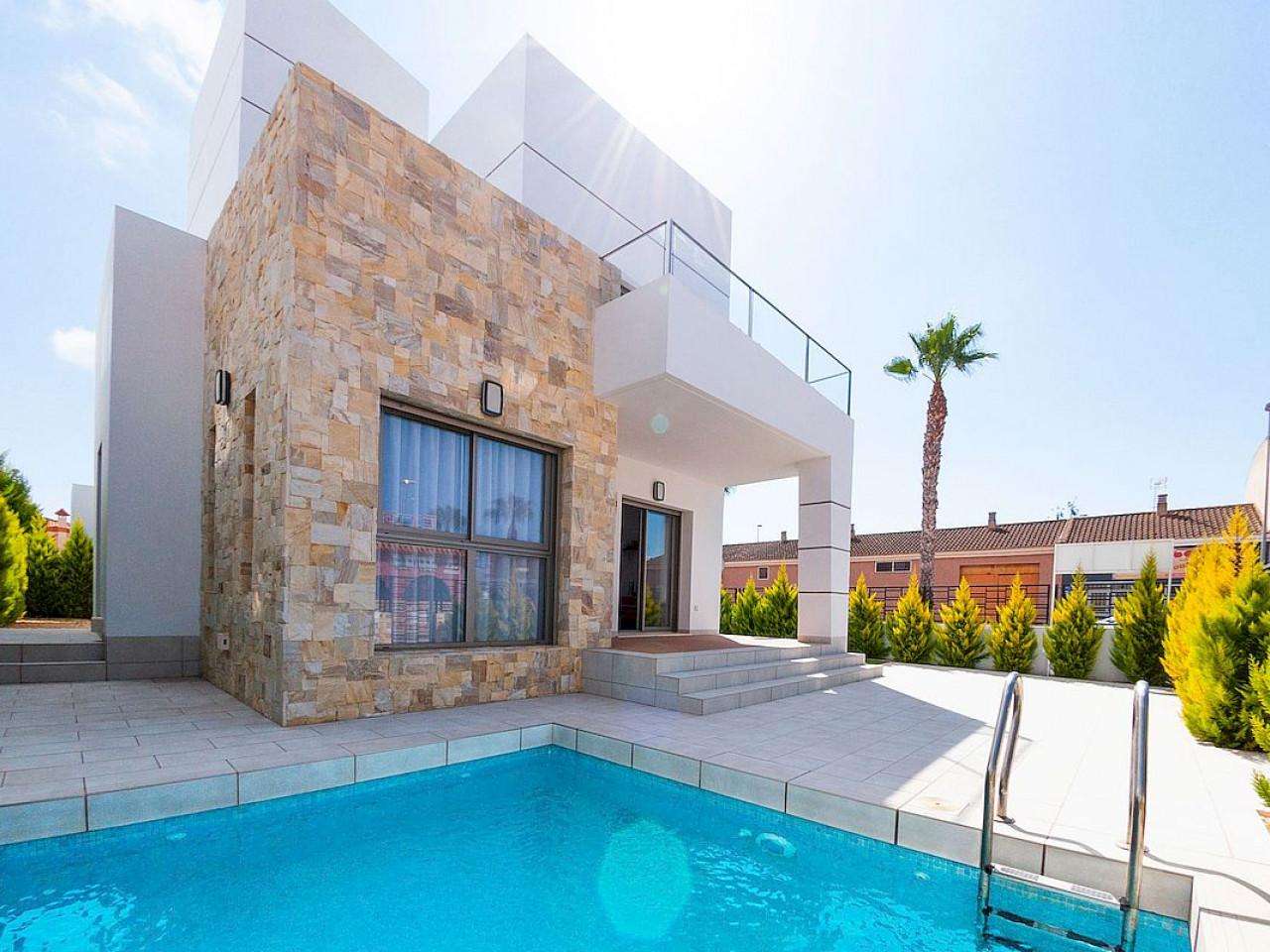 Neubau Villas mit 3 Schlafzimmern und 3 Badezimmern in Los Alcazares| Ref: MA-1181B – Los alcazares