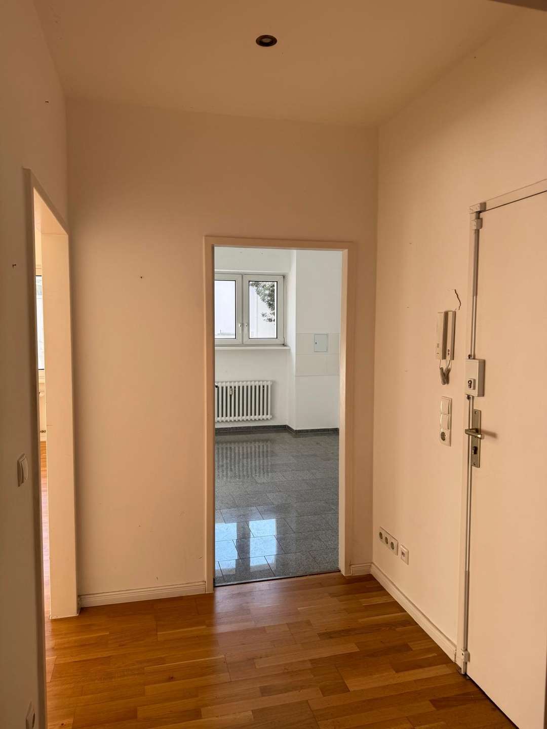4-Zimmerwohnung im Hochparterre zur Eigennutzung mit Stellpatz in Zehlendorf – Berlin