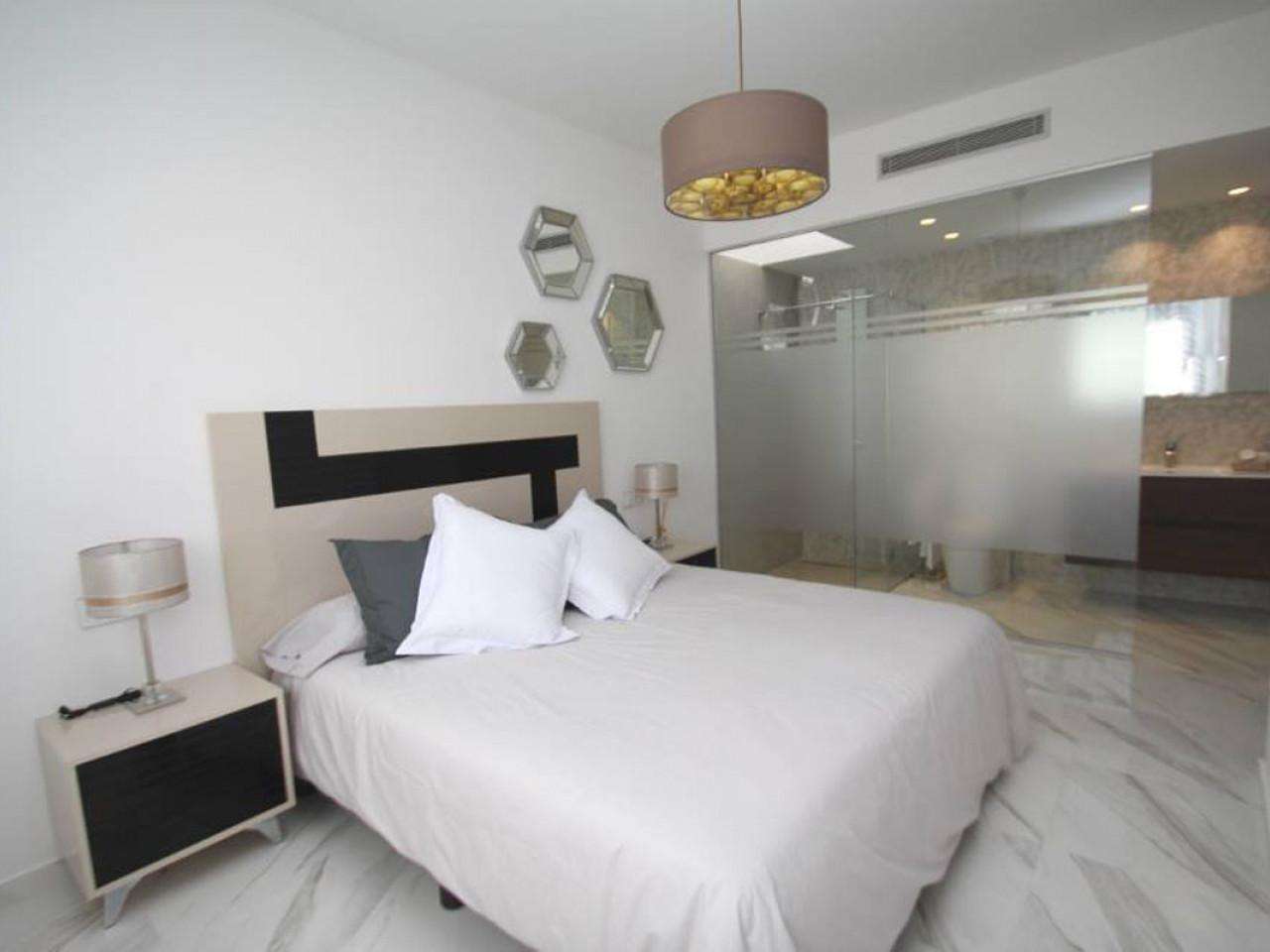 Neubau Villas mit 4 Schlafzimmern und 3 Badezimmern in San Miguel de Salinas| Ref: MA-1013F – San miguel de salinas