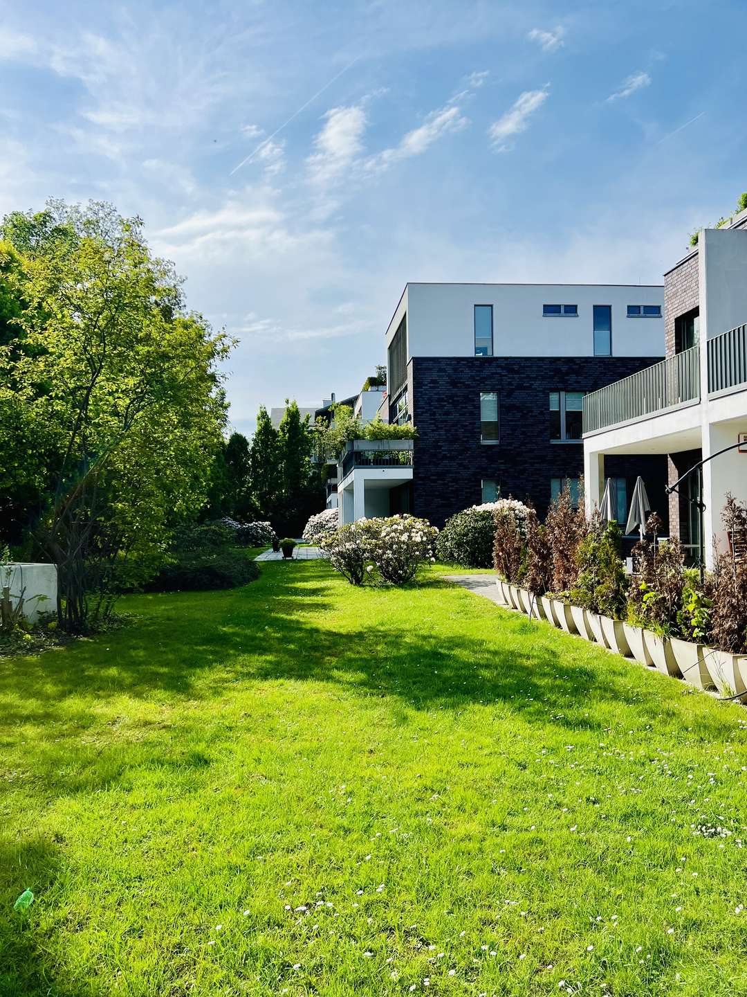 Möbliert Westend Terrasse FBH – Berlin