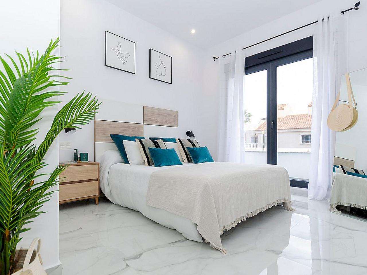 Neubau Villas mit 3 Schlafzimmern und 3 Badezimmern in Torrevieja| Ref: MA-2054B – Torrevieja