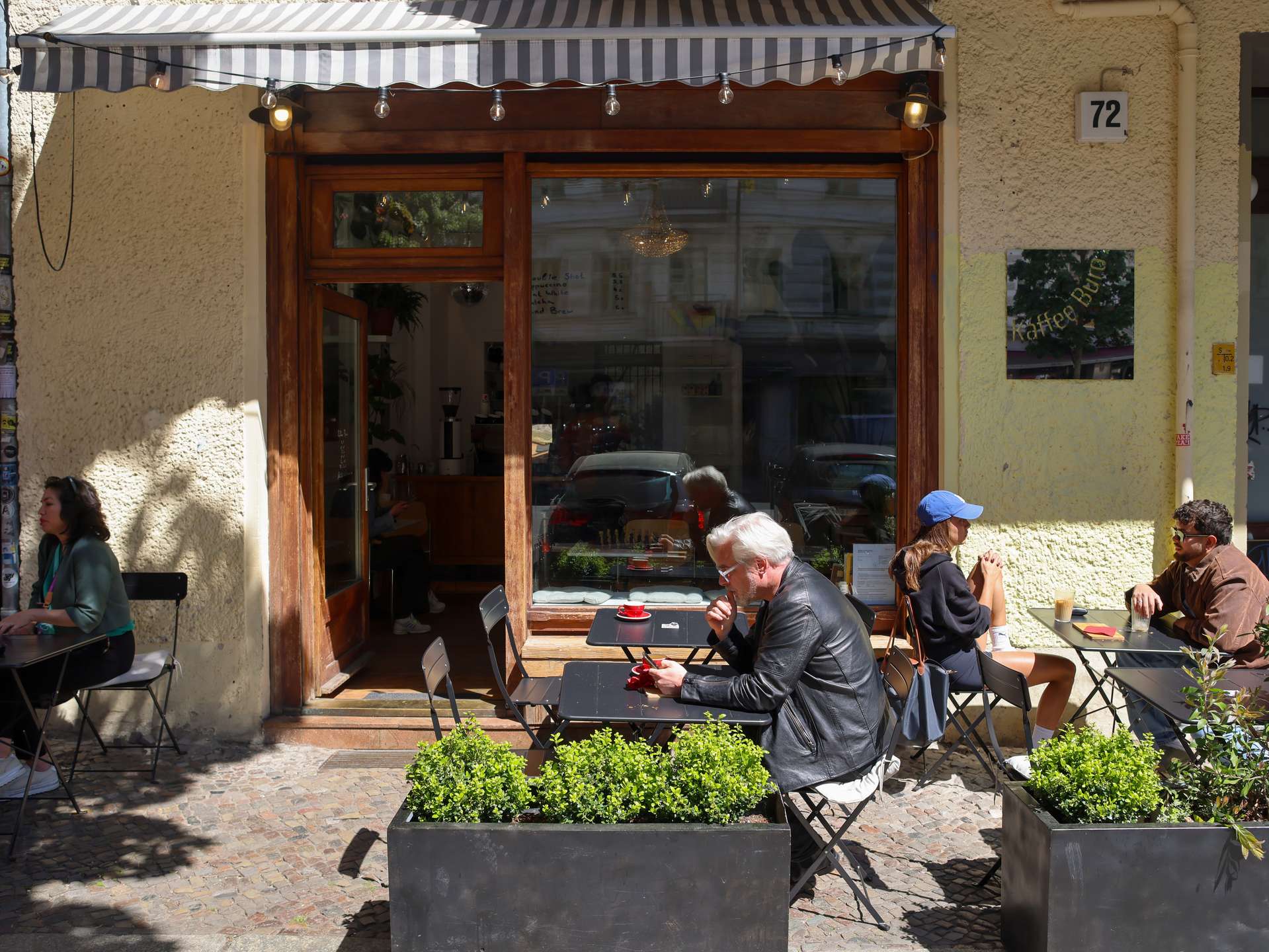Turn-Key Art Café in Prenzlauer Berg – voll ausgestattet & sofort betriebsbereit – Berlin
