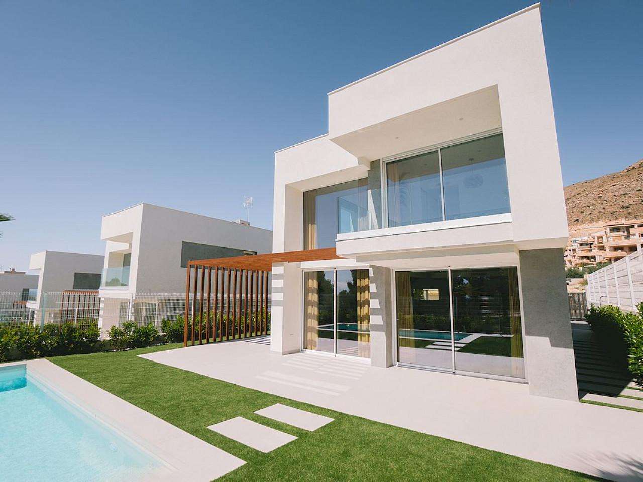 Neubau Villas mit 3 Schlafzimmern und 3 Badezimmern in Benidorm| Ref: MA-1828 – Benidorm