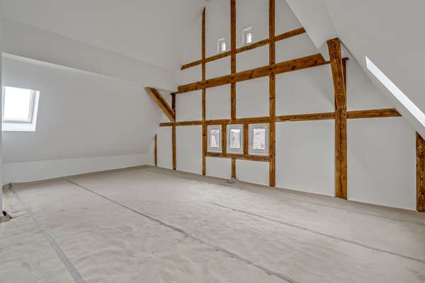 Fertiggestellte Wohnungen in Dahlem - Erstbezug, Altbau mit Aufzug