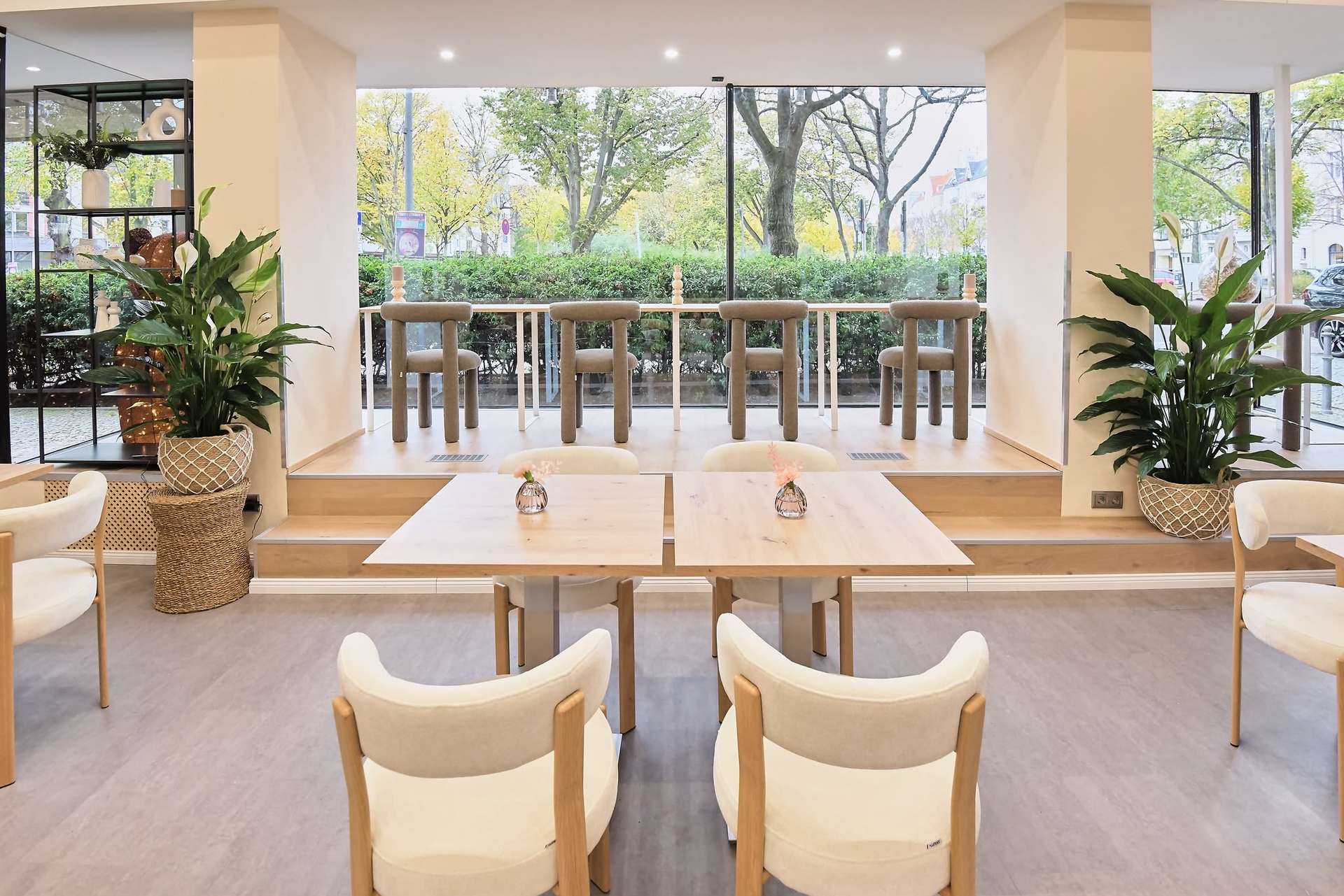 Café / Restaurant in beliebter Lage von Berlin-Charlottenburg zu übernehmen – Berlin