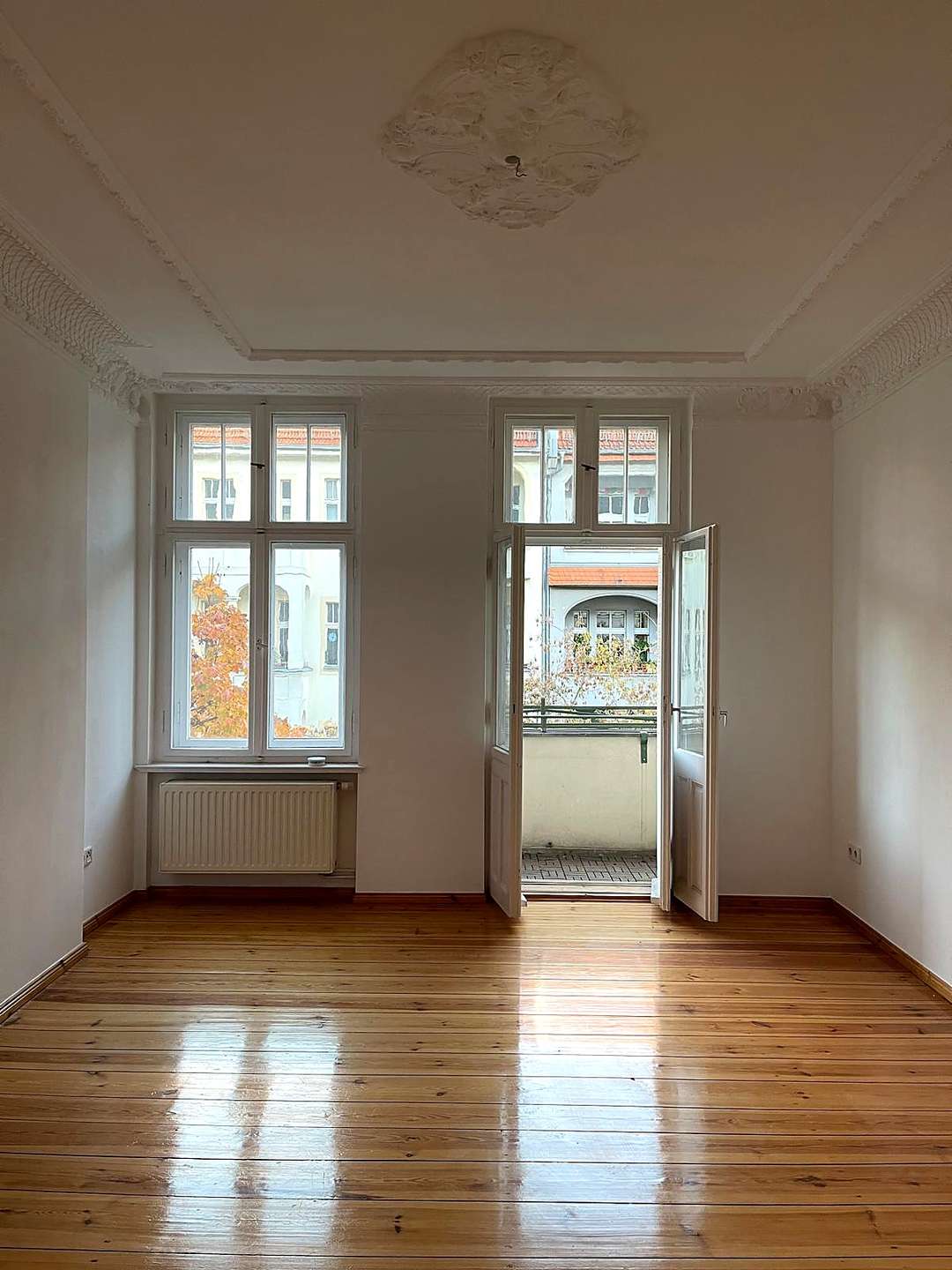 Klassischer Berliner Altbau mit attraktivem Entwicklungspotenzial im beliebten Prenzlauer Berg – Berlin
