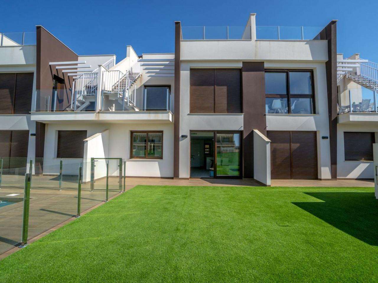 Neubau Haus mit 3 Schlafzimmern und 2 Badezimmern in San Pedro del Pinatar| Ref: MA-2253C – San pedro del pinatar