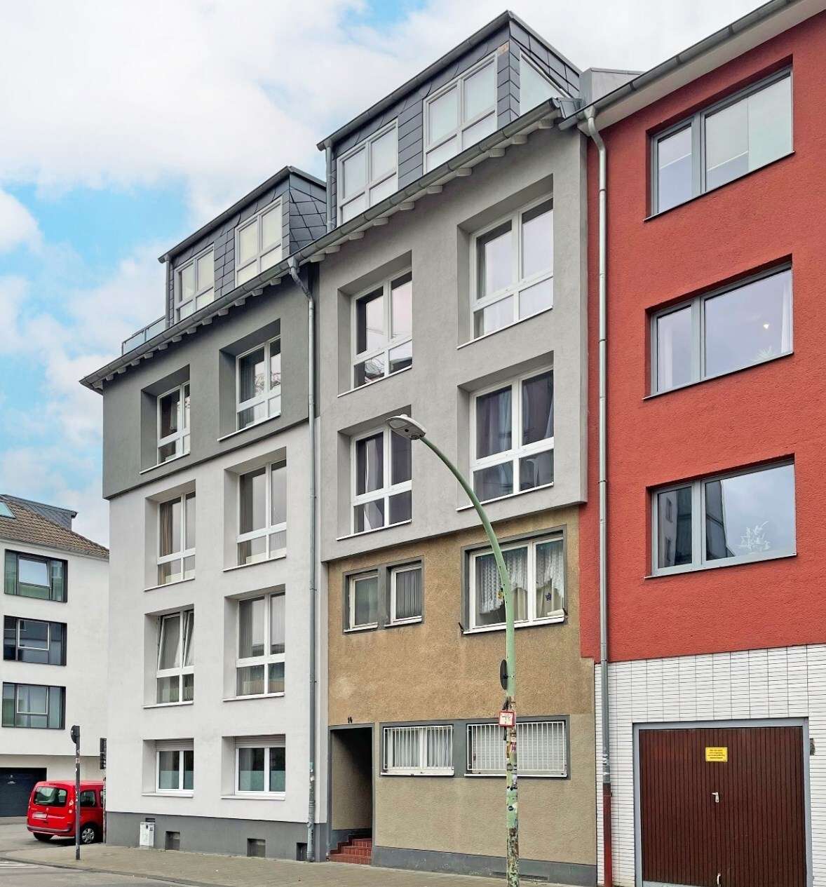 Mehrfamilienhaus in Köln – Köln