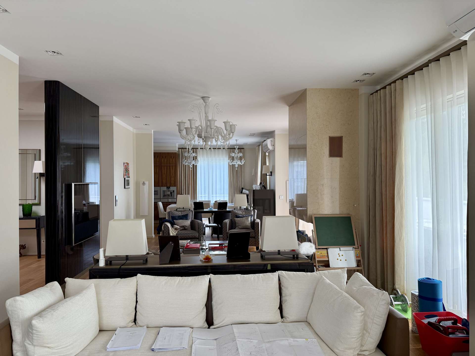 Penthouse Prêt-à-Porter – Stilvolles Wohnen ohne Kompromisse – Berlin