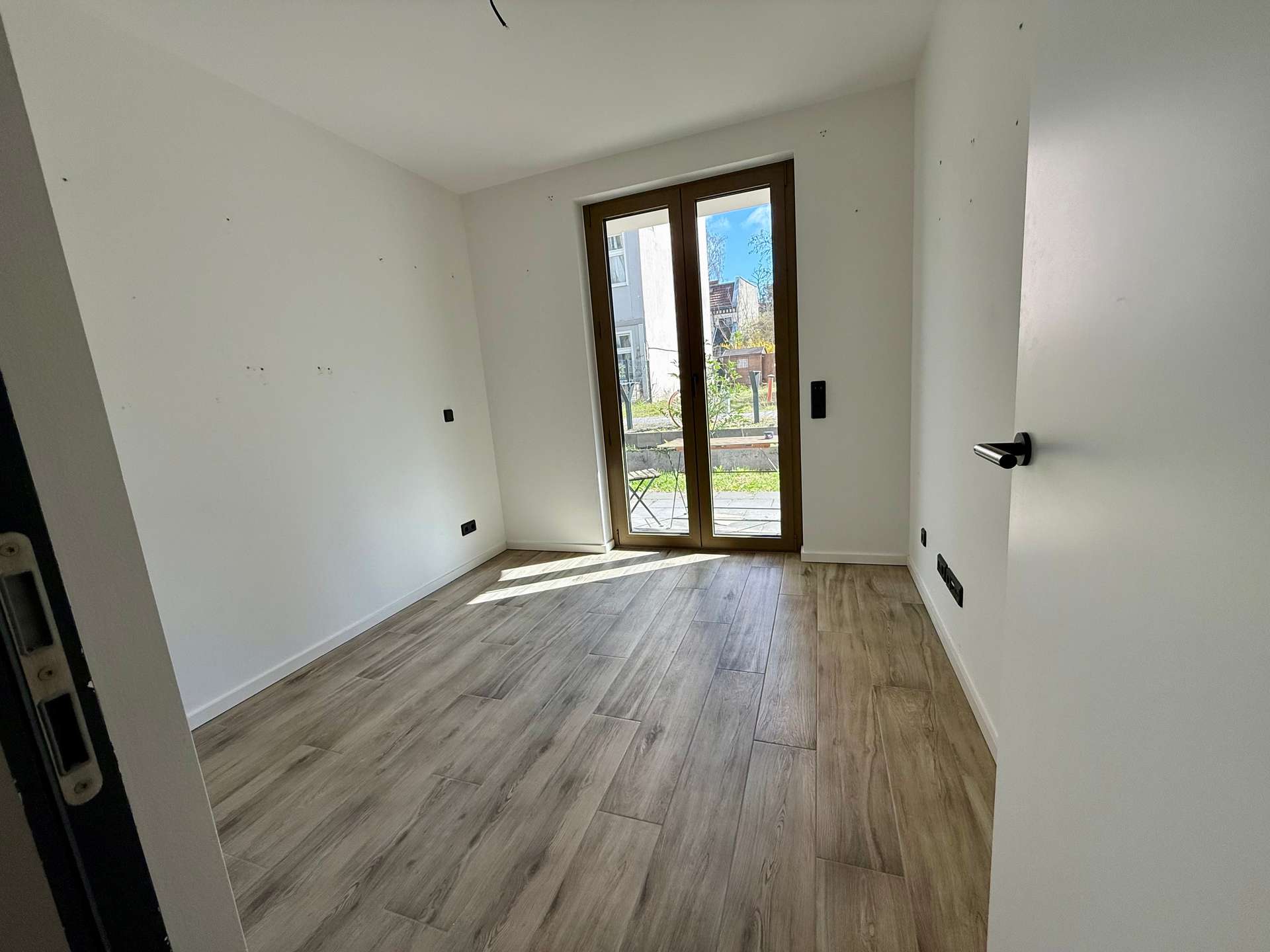2 Zimmer Erdgeschoß mit Terrasse Neubau 2022 – Berlin