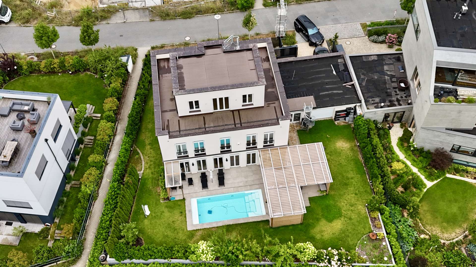 Hochwertige Villa am See im Potsdam – Potsdam