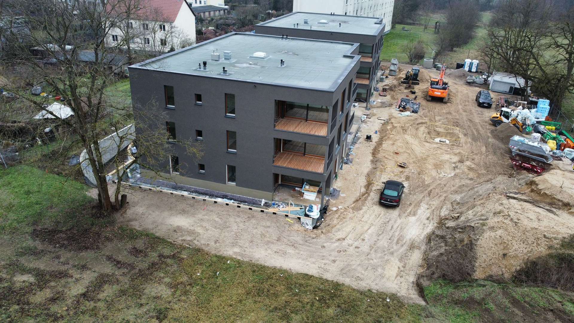 Fertiggestellte Neubauhäuser in Berlin – Hoppegarten