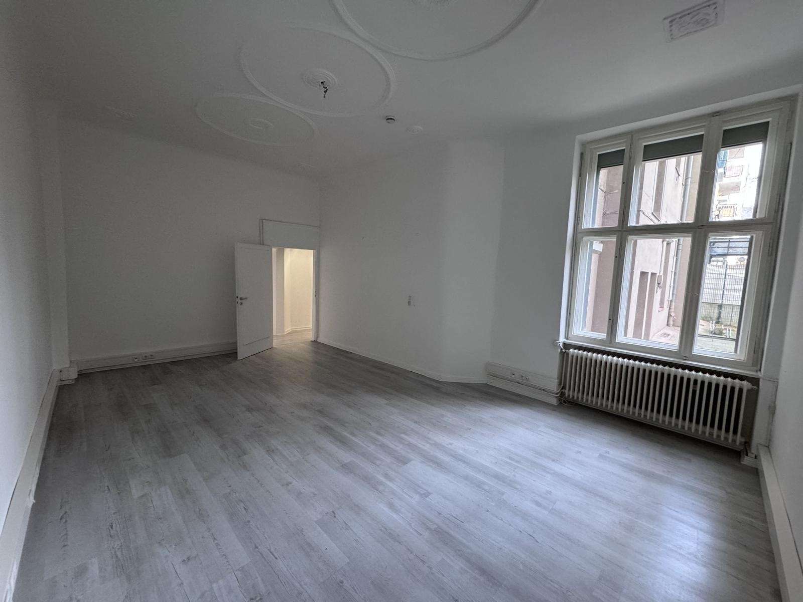 Schöne Räumlichkeiten für ruhiges Gewerbe in Reinickendorf – Berlin