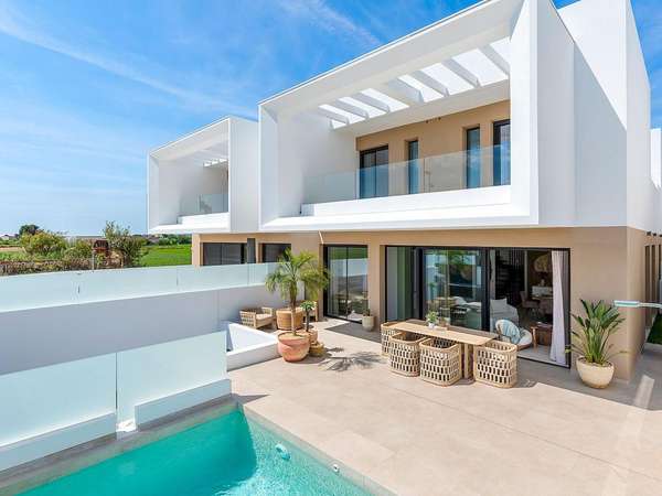 Neubau Villas mit 3 Schlafzimmern und 3 Badezimmern in Dolores| Ref: MA-2326