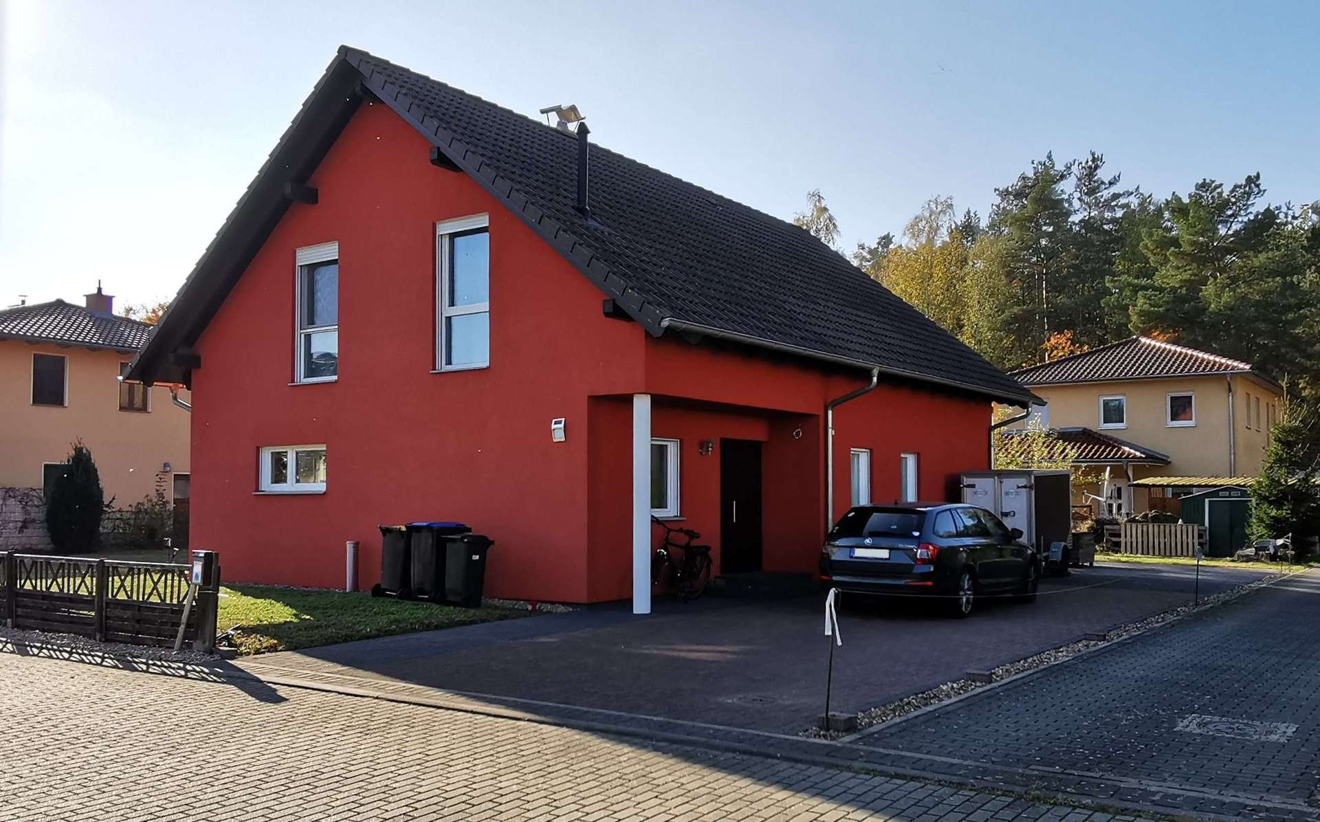 Wunderschönes Einfamilienhaus in ruhiger Lage am Wald mit sehr guter Verkehrs-Anbindung – Falkensee