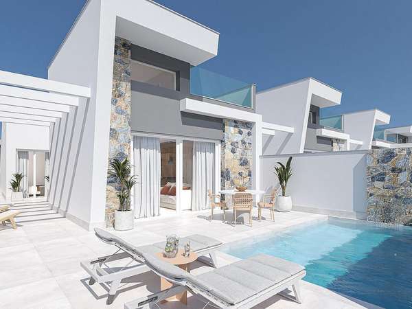 Neubau Villas mit 3 Schlafzimmern und 2 Badezimmern in Los Alcazares| Ref: MA-2193