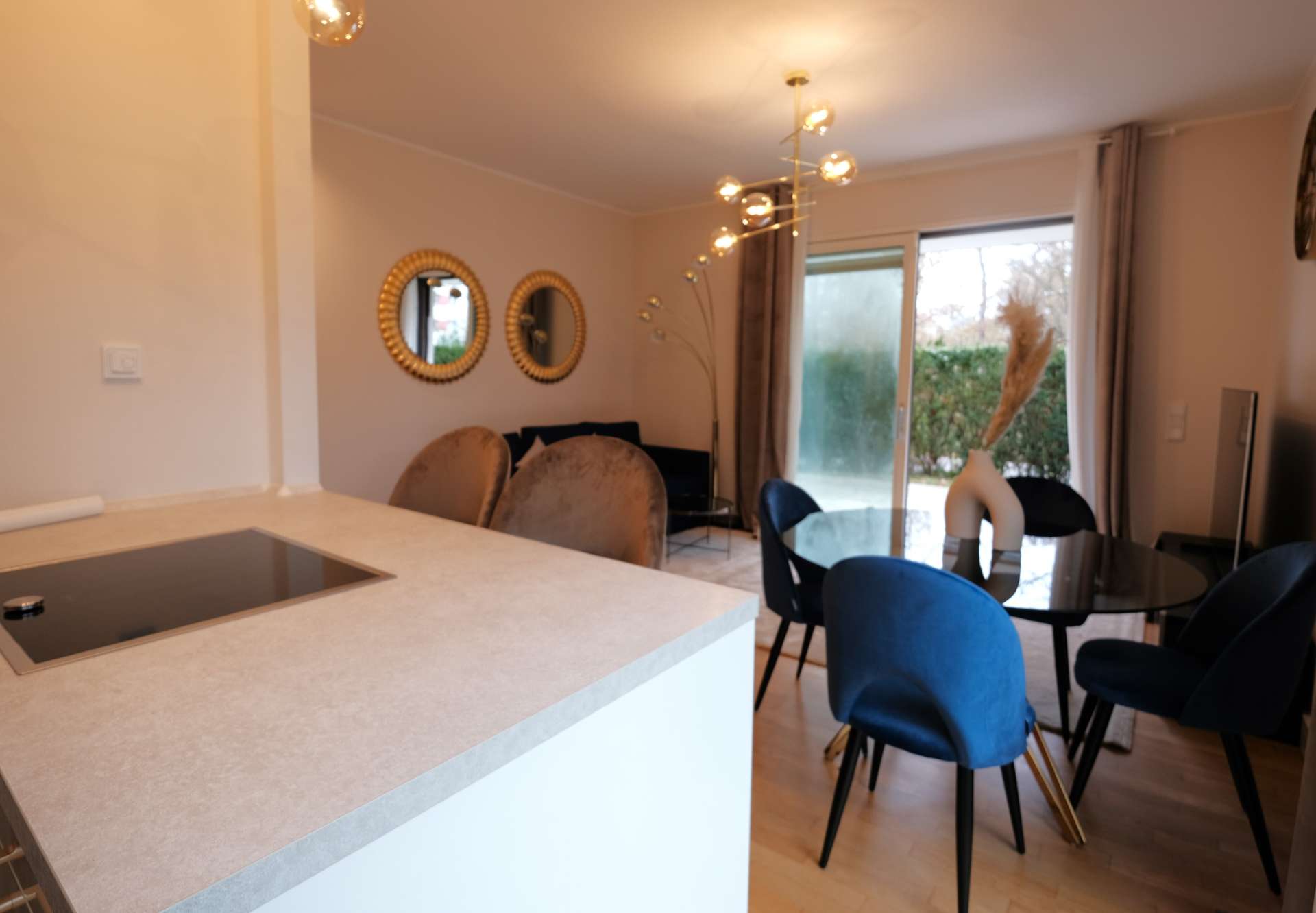 Bezugsfreies Wohntraum: 3-Zimmer-Appartement mit Privatgarten in begehrtem Dahlem – Berlin – Innenansicht