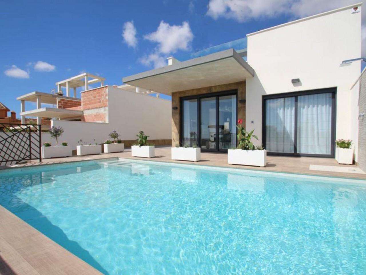 Neubau Villas mit 2 Schlafzimmern und 2 Badezimmern in La Manga| Ref: MA-1030 – La manga