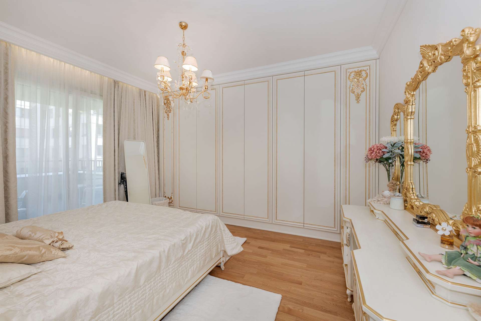 Helle und gut geschnittene Neubauwohnung mit 2 Terrassen – Berlin