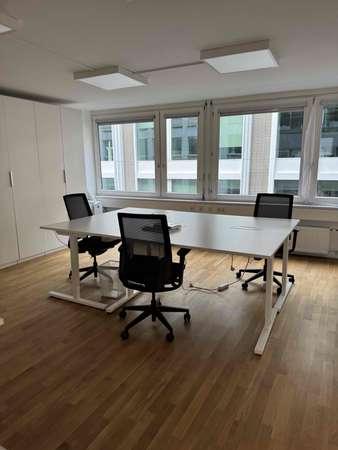 Perfekte Lage direkt am Stachus - voll ausgestattetes Büro in netter Bürogemeinschaft!