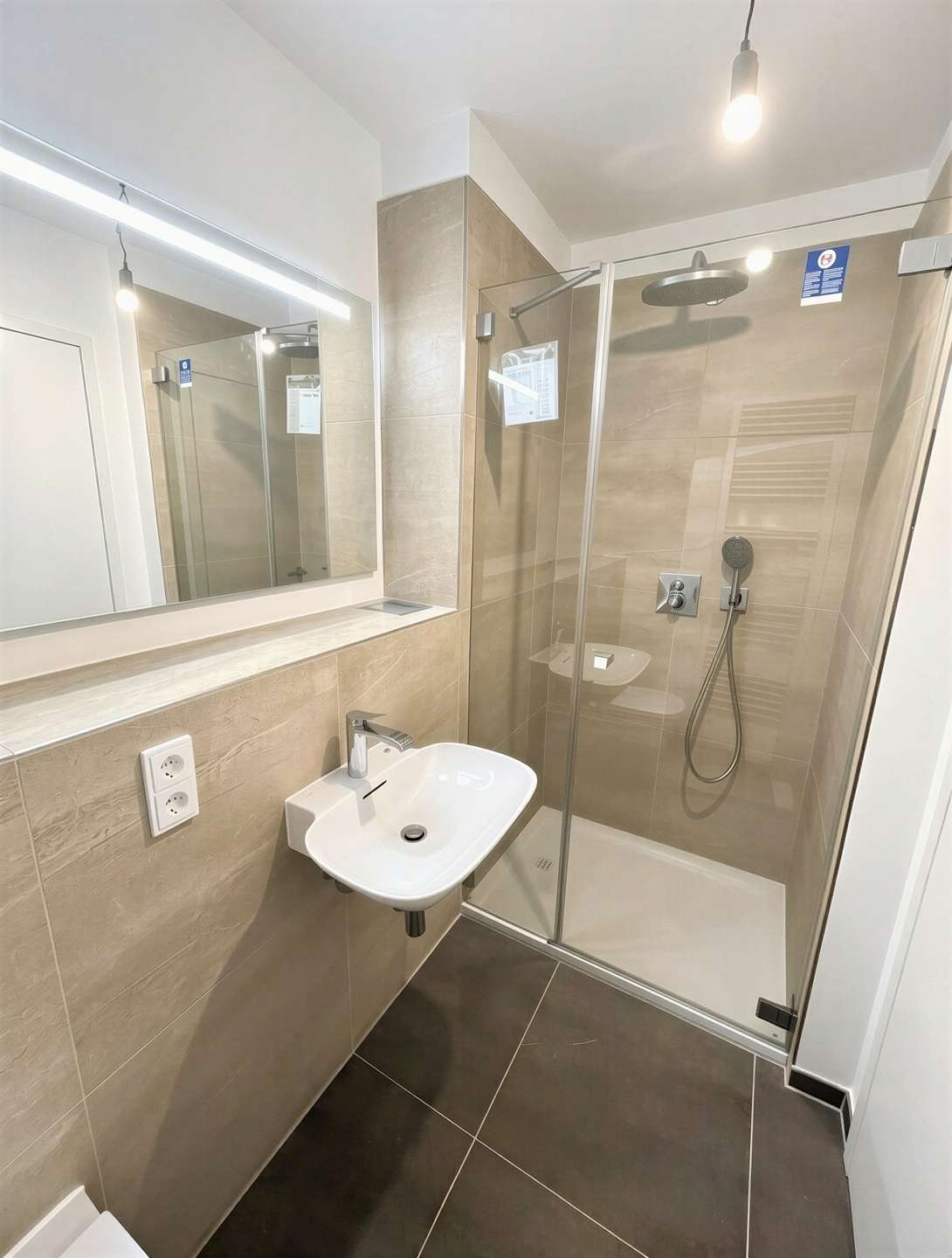 ERSTBEZUG: Komfortabel und Modern: Barrierefreie 3-Zimmer-Terrassenwohnung in Berlin-Wilmersdorf – Berlin – Innenansicht
