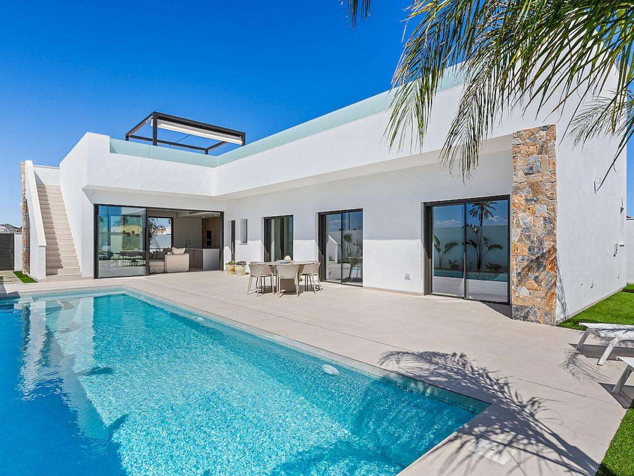 Neubau Villas mit 3 Schlafzimmern und 2 Badezimmern in Los Alcazares| Ref: MA-2383 – Los alcazares