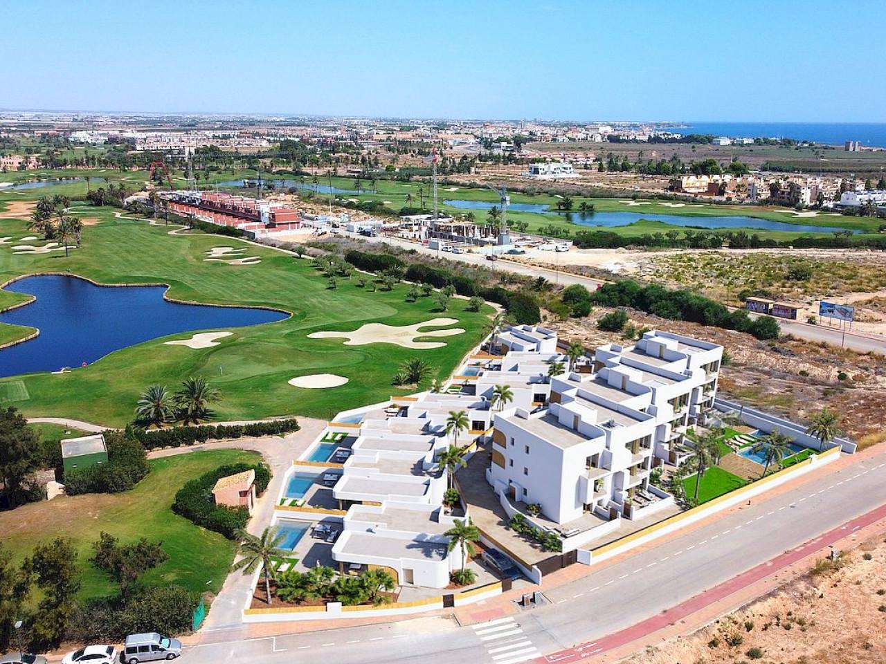 Neubau Villas mit 3 Schlafzimmern und 2 Badezimmern in Los Alcazares| Ref: MA-2345 – Los alcazares