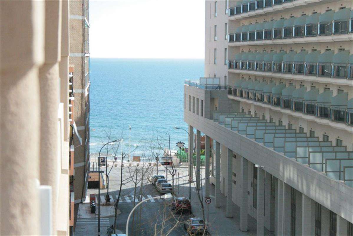 Etagenwohnung mit 2 Schlafzimmern und 1 Badezimmer in Calpe| Ref: SCR0535 – Calpe