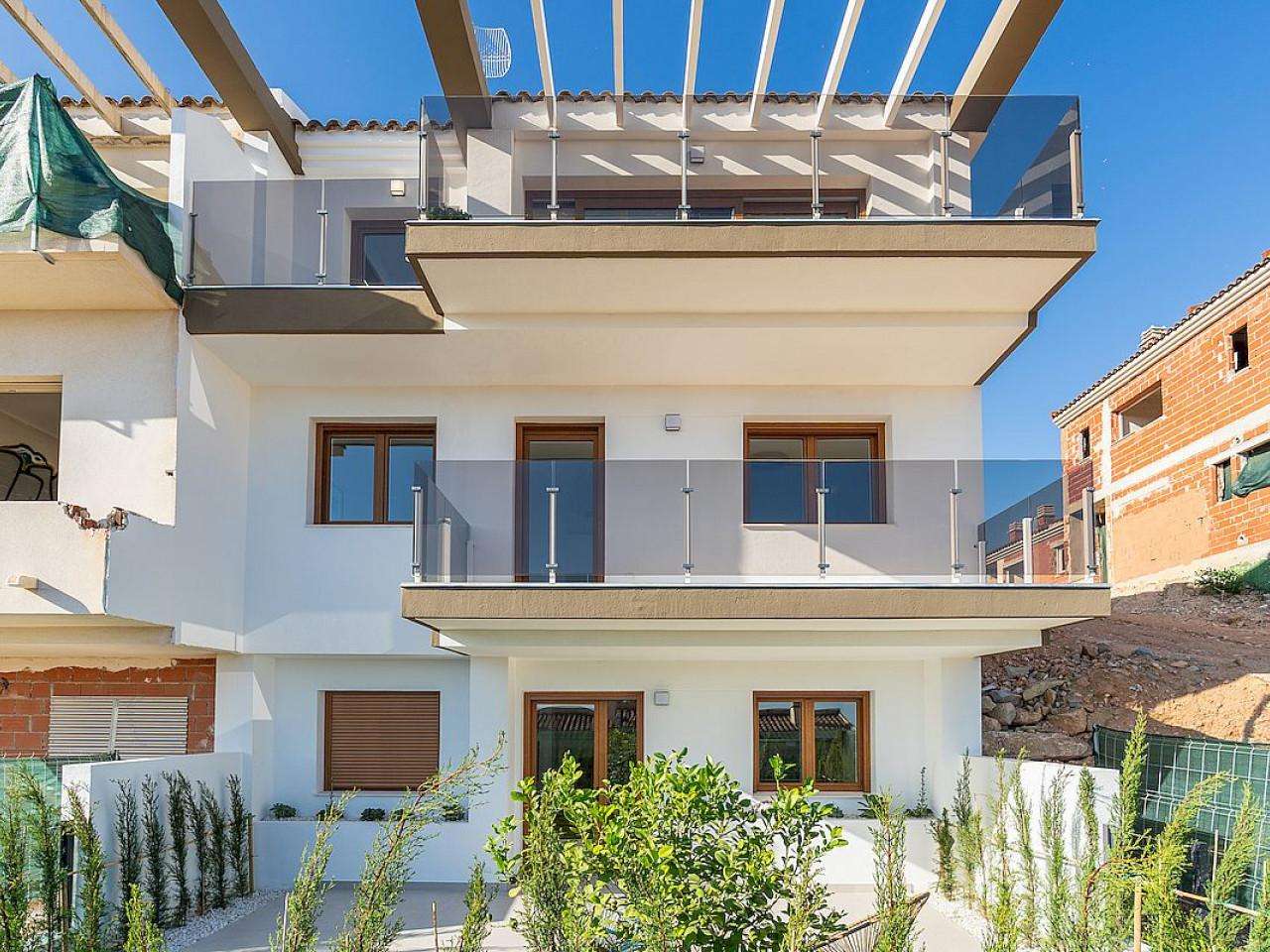 Neubau Haus mit 4 Schlafzimmern und 4 Badezimmern in La Nucia| Ref: MA-2080C – La nucia