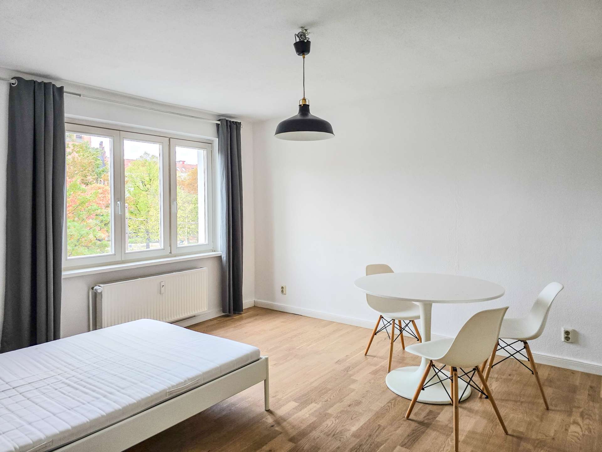 Charmante 1-Zimmer-Wohnung in Friedrichshain am Petersburger Platz – Berlin