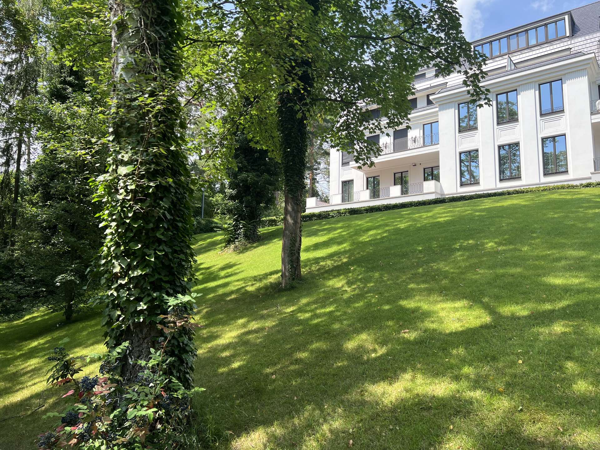 Boutique-Haus-im-Haus für höchste Ansprüche – Wohnen in vollendeter Eleganz – Berlin