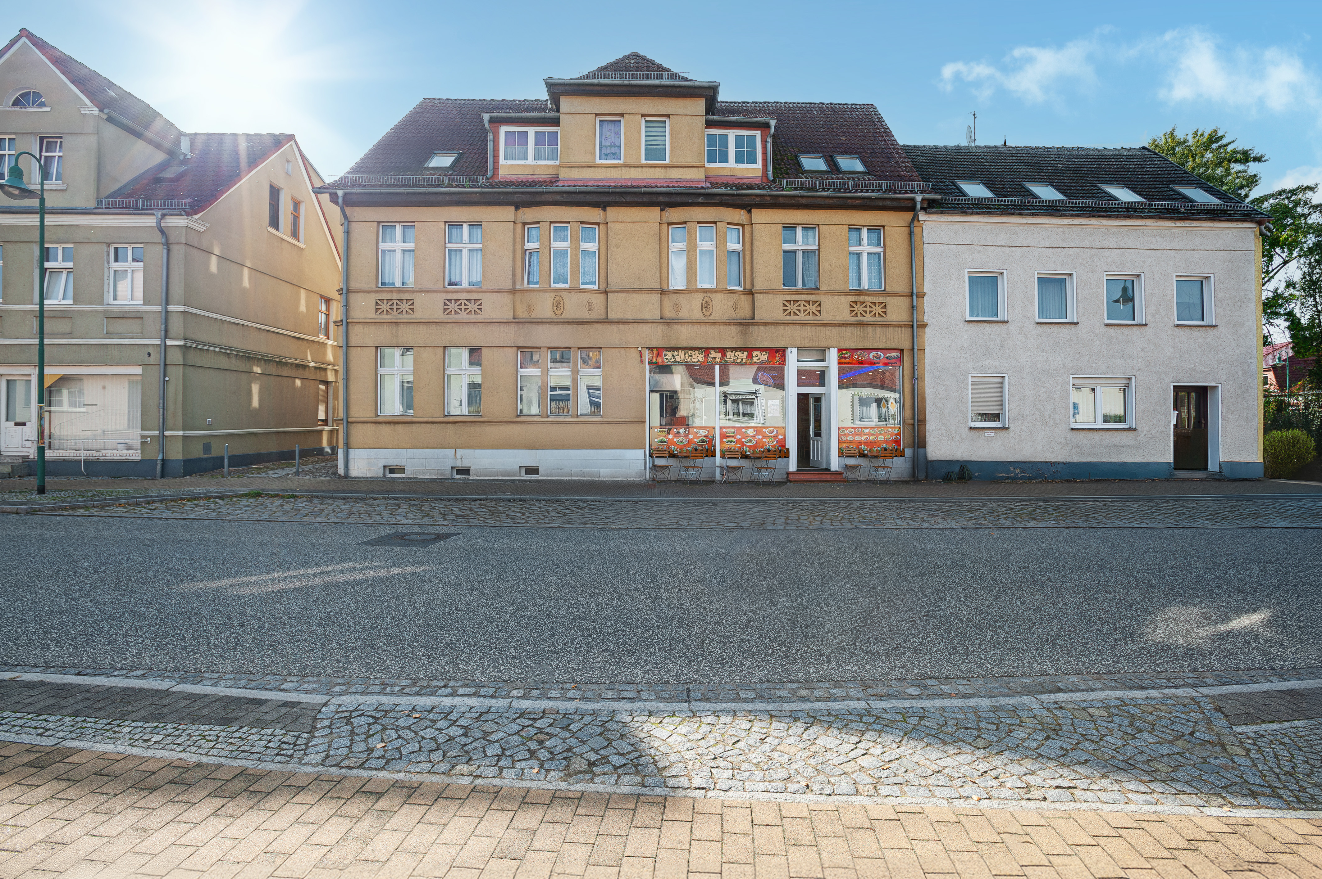 Vermietetes Wohn- und Geschäftshaus in Rhinow – ideal als Kapitalanlage! – Rhinow