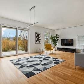 Fünf-Morgen-Quartier-Schöne 4-Zimmer-Gartenwohnung mit zwei Tiefgaragenstellplätze
